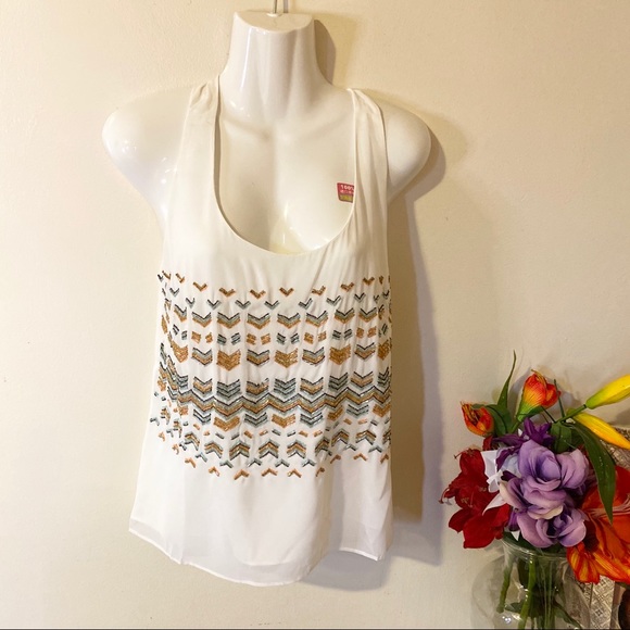 ❌SOLD❤️3/$10 Greylin Racerback Chevron Top - Picture 3 of 8